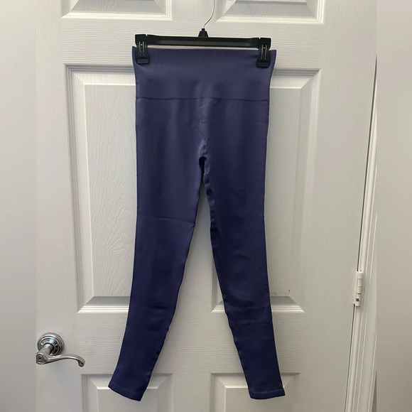 ! Spiritual Gangster Seamless Leggings xs/s - Picture 1 of 4